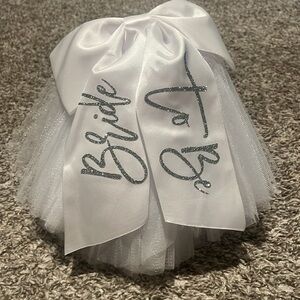 Bride to Be clip on accessory from Beach Bunny